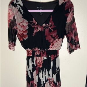 Black Floral V-Neck Midi Dress